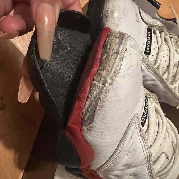 Retro Jordan 13s - Picture 6 of 7